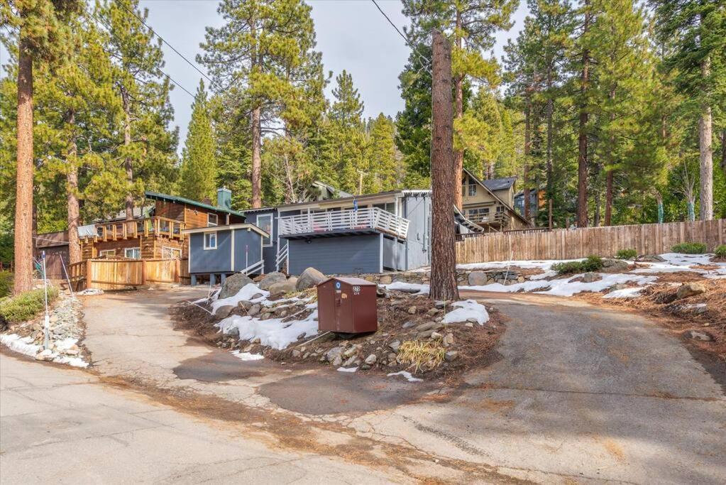 Lake Views, Pet-Friendly Cabin With Hot-Tub In King'S Beach كينغس بيتش المظهر الخارجي الصورة